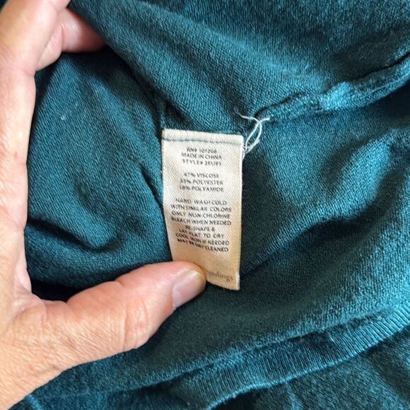 Soft surroundings crewneck pearl trimmed sweater womens size small green soft fe - Picture 7 of 10